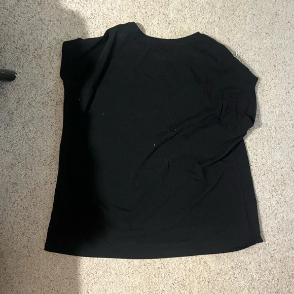 Classic Black Women's Top - Picture 6 of 7